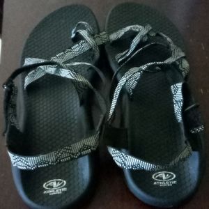athletic works o2 air flip flops